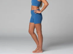 Short De Yoga Slim - Bio Bleu Bleu XS - 36 -Magasin De Vetements short de yoga slim bio 16358457726181068c318ca