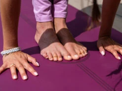 Tapis De Yoga Shiva Moon Prune -Magasin De Vetements tapis de yoga shiva moon 169098617764ca66c17f63b